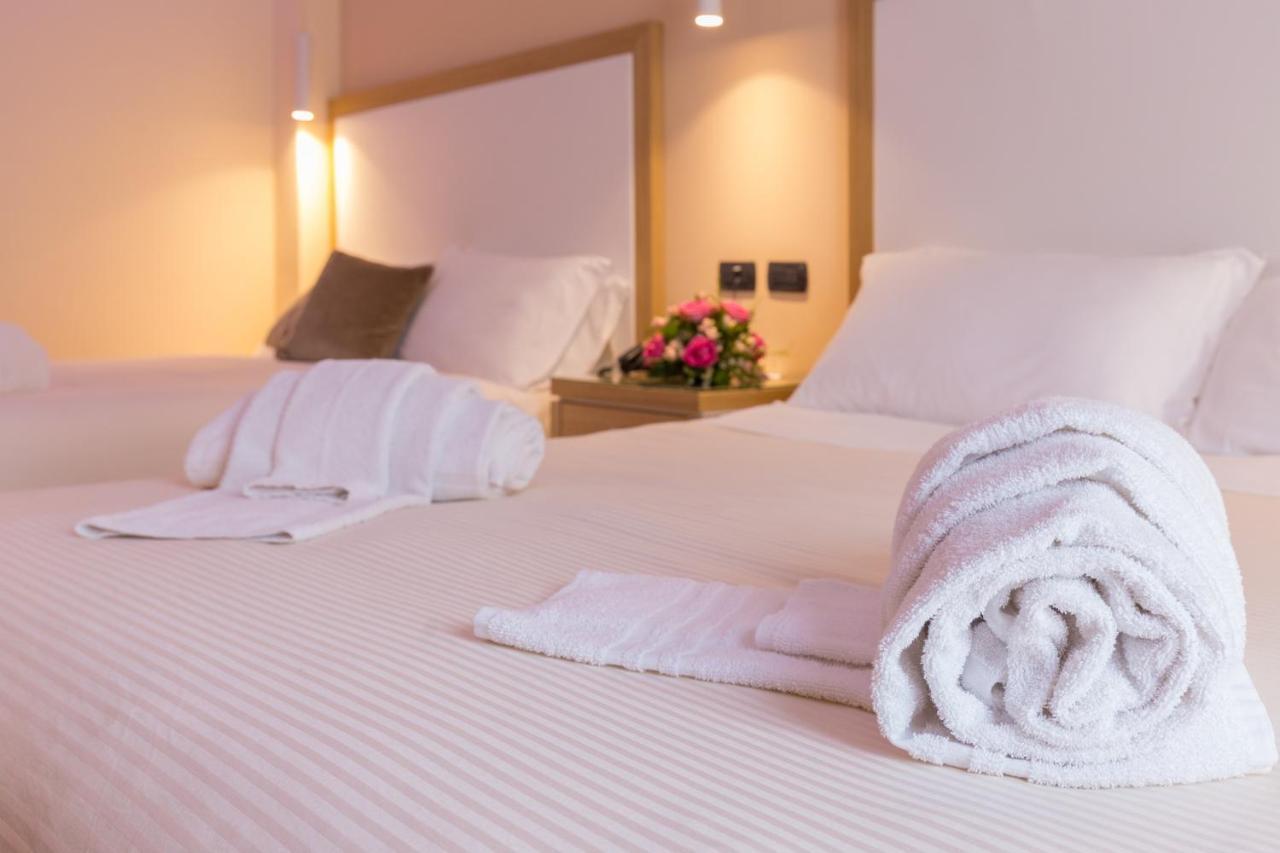Hotell Esperia 4*