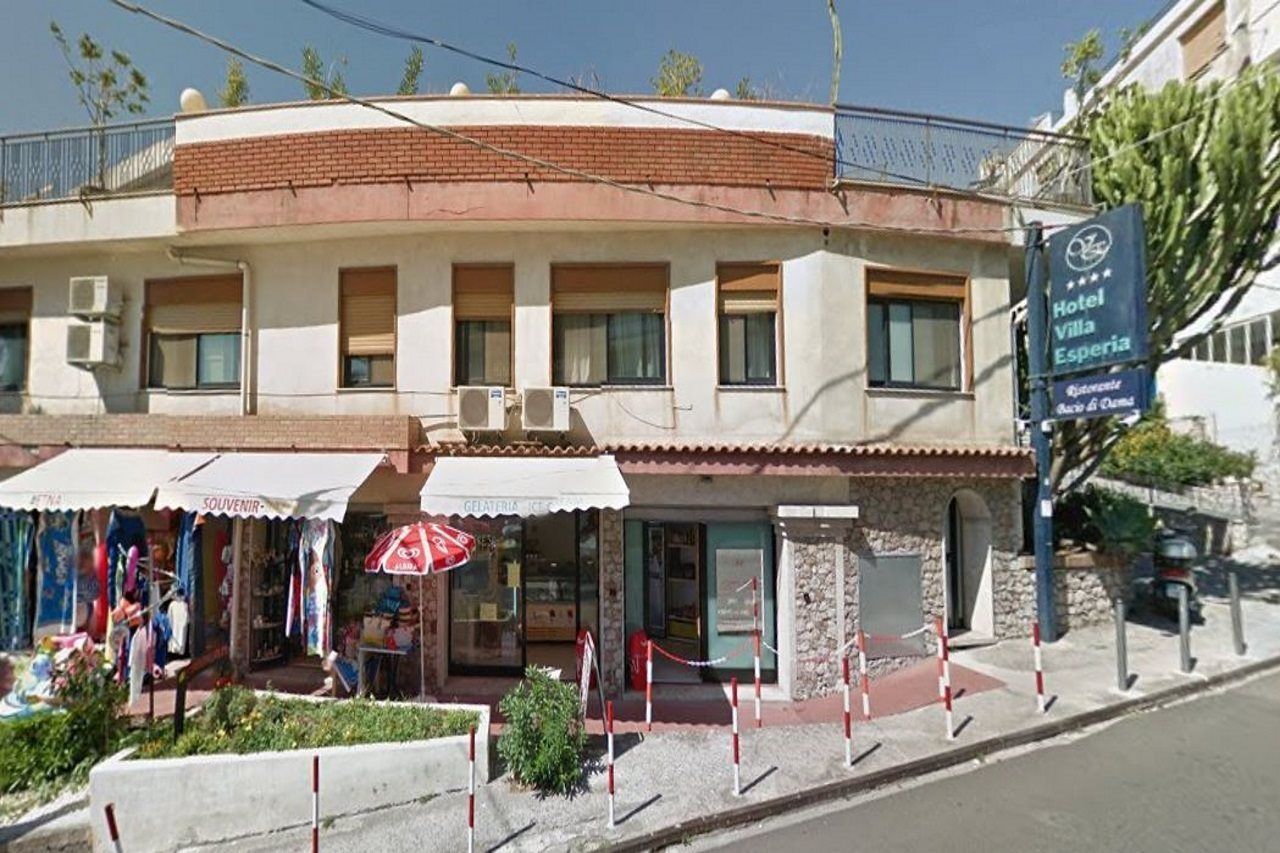 Esperia